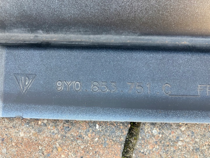 PORSCHE OE 9Y0853751