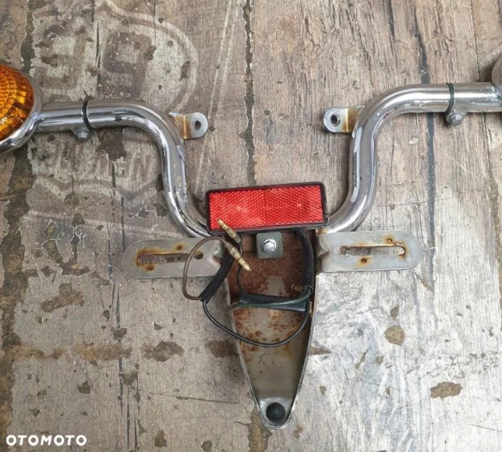 MOULURE CLIGNOTANTS ARRIÈRE YAMAHA XVS650 DRAG STAR CLASSIQUE