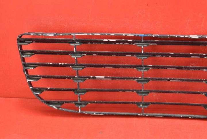 GRILLE PARE-CHOCS CENTRALE INFÉRIEURE 7L5807684A PORSCHE CAYENNE 1 I 02-07