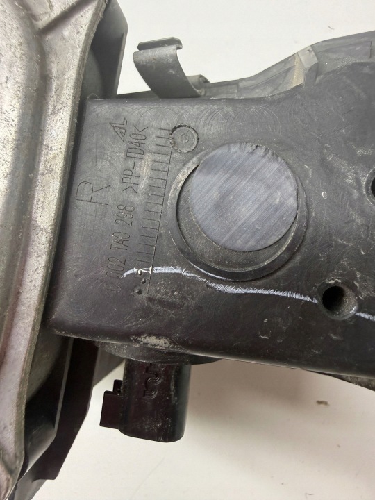 CHEVROLET CAMARO PHARE ANTIBROUILLARD AVANT DROITE 84341736 2018