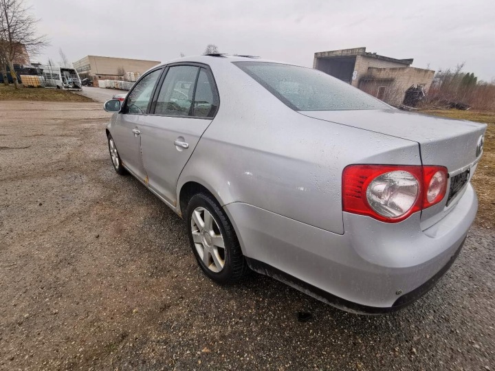 SKODA OCTAVIA SERRURE DE PORTE AVANT GAUCHE 2006 1.6L 3D1837015 3D1837015, 3D