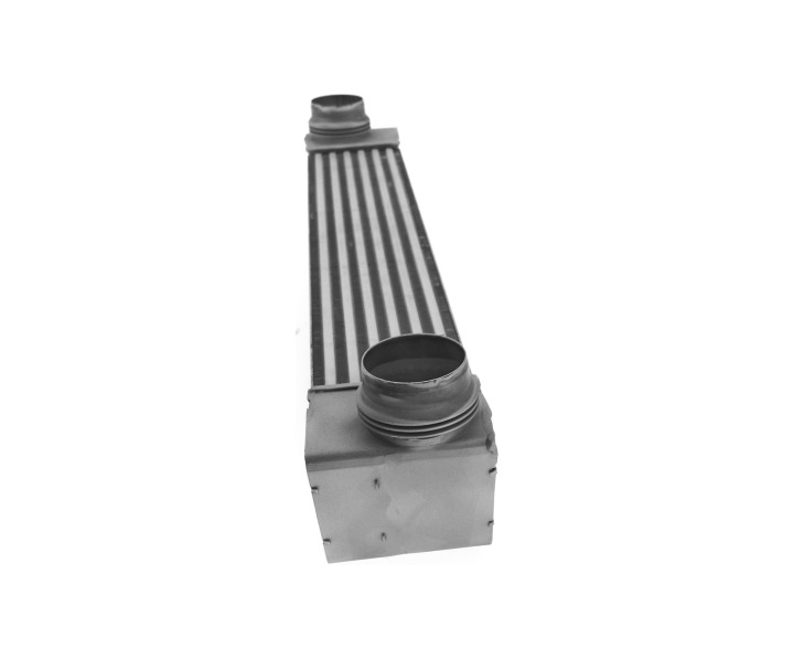 INTERCOOLER VERS BMW 5 E60/E61 2003-2010 7795823