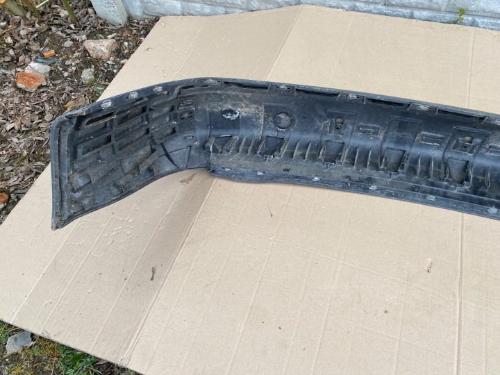VW CADDY III 2K PARE-CHOCS ARRIÈRE 2K0807363 ORIGINAL