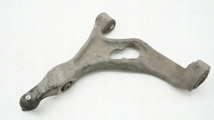 BRAS DE SUSPENSION GAUCHE AVANT AVANT AUDI Q7 4L