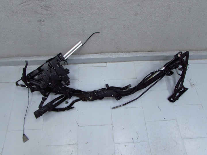 VOLVO C70 II 06-13 CHARNIÈRE BRAS CHÂSSIS TOITS GAUCHE CÔTÉ 31256604