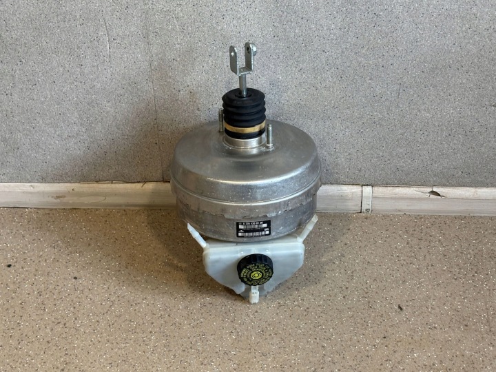 SERVO FREIN MERCEDES-BENZ C W205 A2054300130