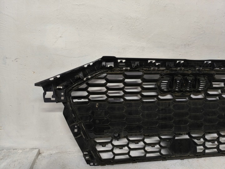CALANDRE GRILLE AUDI A3 8Y0853651A