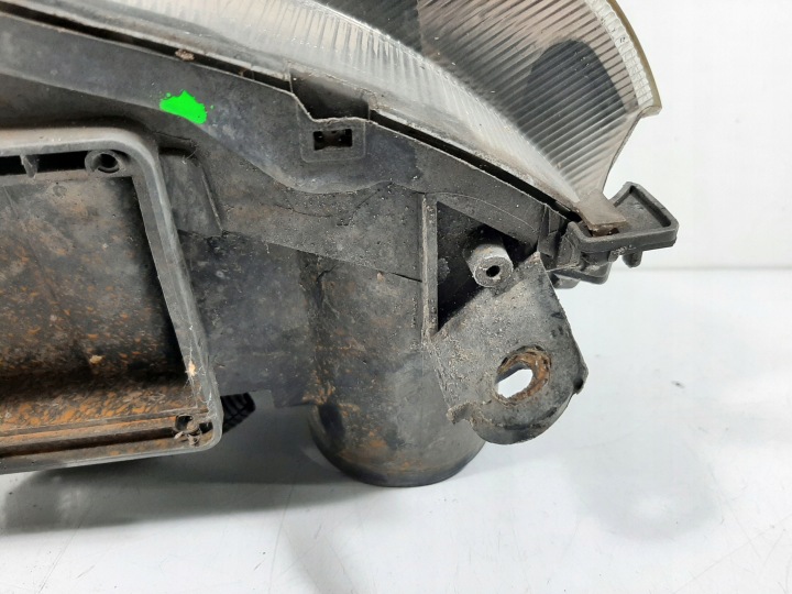 OPEL MERIVA A 1.7CDTI 04R PHARE GAUCHE AVANT VALEO 93175364