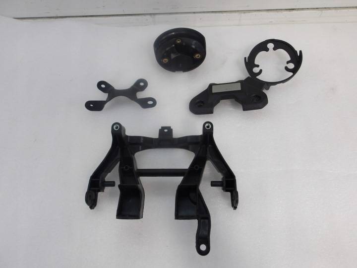 DUCATI SCRAMBLER 800 CHÂSSIS BOUCLIER DE DISPOSITIF CHÂSSIS 247.1.491.1A 829.3.F76.1A