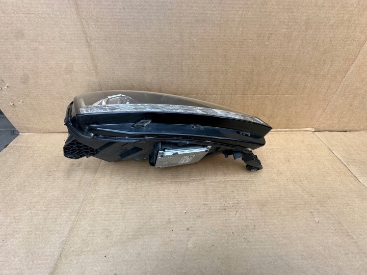 SKODA FABIA III LIFT PHARE DROITE COMPLET LED 19R 6V1941016F