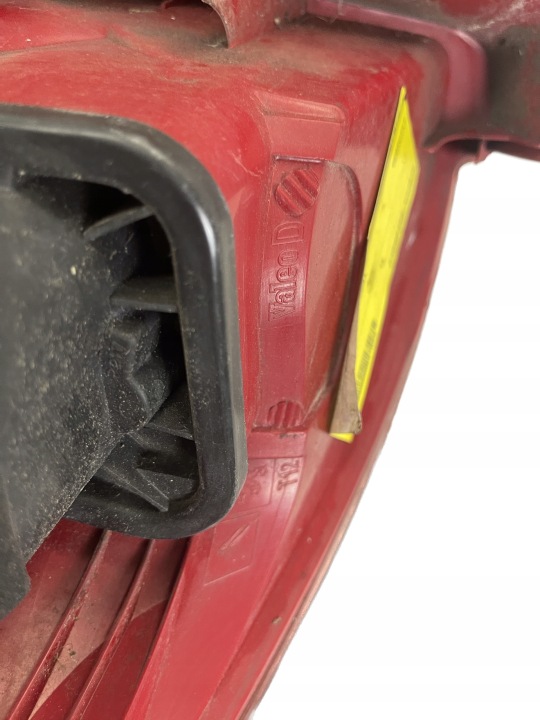 PHARE DROITE ARRIÈRE 26674T0206 PEUGEOT 206