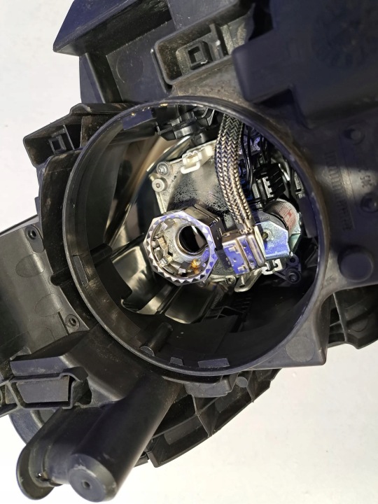 PHARE GAUCHE AVANT MERCEDES-BENZ R (W251, V251) A2518203761 34152508 3.0L