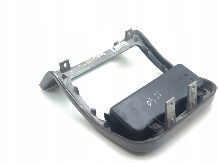 MASERATI QUATTROPORTE 2006 MOULURE CONSOLES CENTRALE 67567000