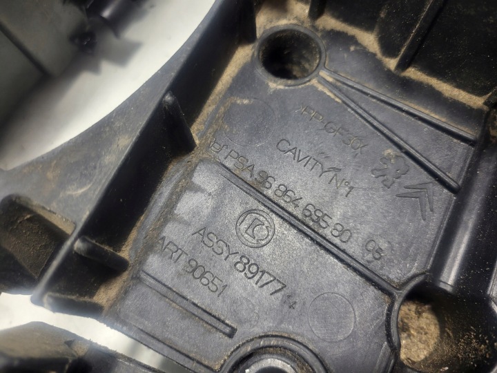 CHÂSSIS BATTERIE PEUGEOT 508 I 9686709280 9686469580