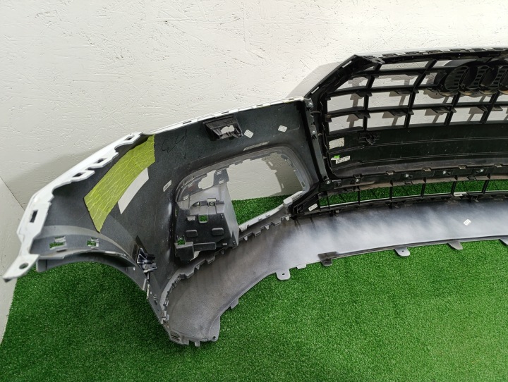 AUDI Q5 80A II 2 S-LINE PARE-CHOCS AVANT AVANT GRILLE CALANDRE OM EN BON ÉTAT