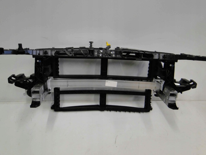 MERCEDES GLA H247 247 FIXATION ZONES AVEC COURROIE