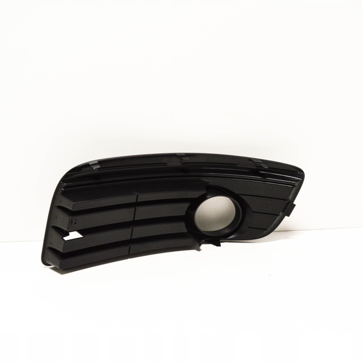 VOLKSWAGEN GOLF MK5 GT, GRILLE ANTIBROUILLARD AVANT DROITE 1K0853666R9B9