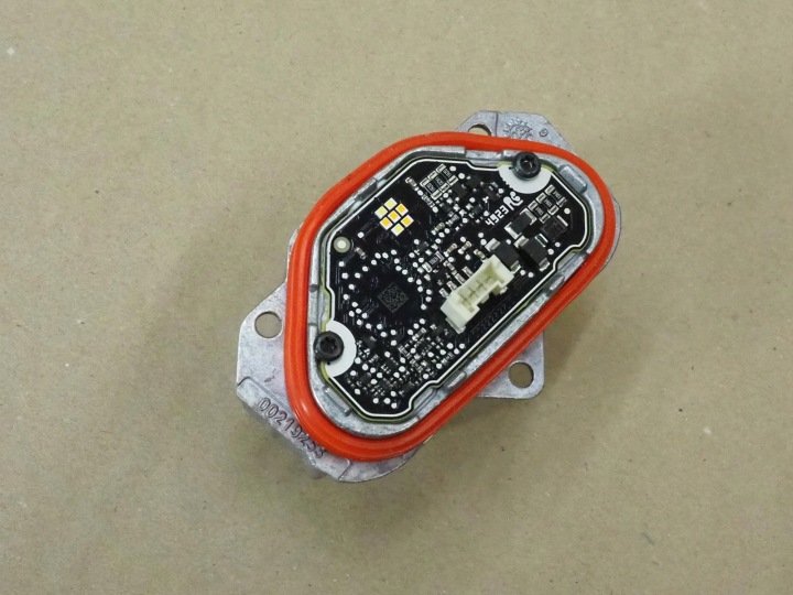 FORD FIESTA MK8 LIFT MODULE PHARE LED JEZ 00219253