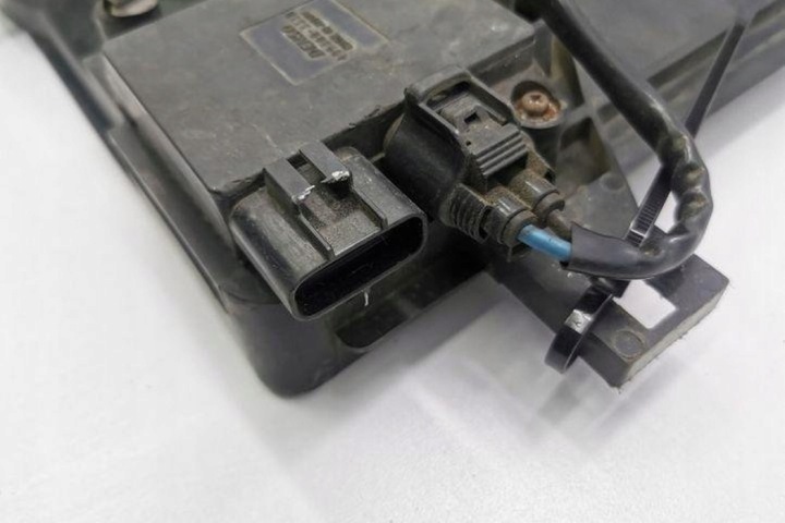 PANNEAU AVANT MAZDA 5 (CR19) 1680004850 2.0L DIESEL 105KW 2008