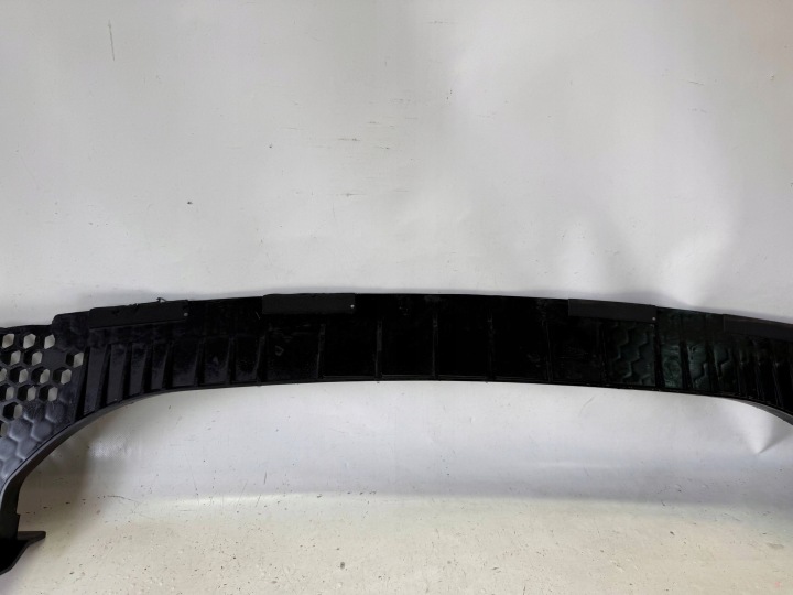 HYUNDAI TUCSON IX35 LM 865602Y000 POUTRE INFÉRIEURE RENFORCEMENT AVANT AVANT