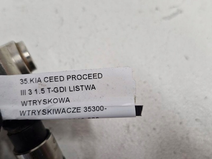 KIA CEED PROCEED 3 III 1.5 T-GDI MOULURE INJECTION INJECTEURS 35300-08200