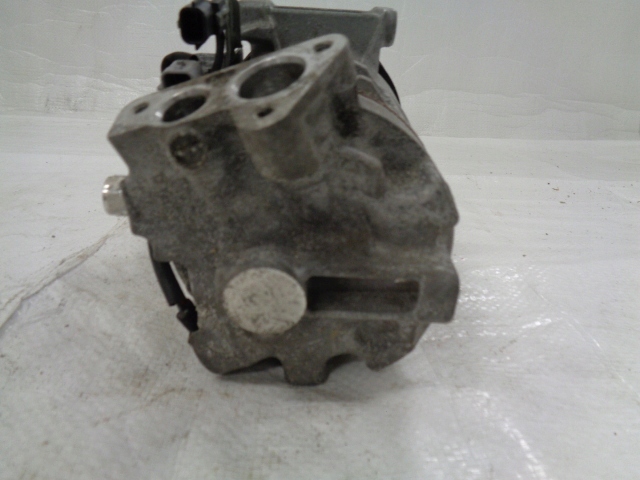 RENAULT NISSAN 1.6,2.0 DCI COMPRESSEUR DE CLIMATISATION COMPRESSEUR 92600 4CA3A