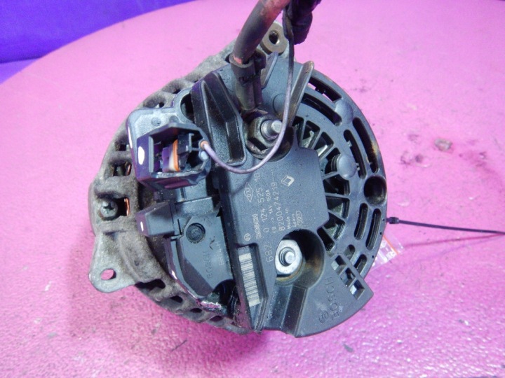 RENAULT SCENIC II 03-06 1.9 DCI ALTERNATEUR 0124525101 8200474219