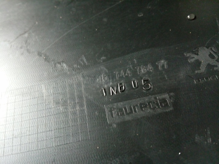 TUNNEL CENTRAL PEUGEOT 301 LIFT 9674476477 ORIGINAL