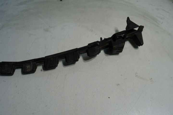 POUTRE AVANT PARE-CHOCS MERCEDES-BENZ C (W204) A2048854065 2.2L DIESEL