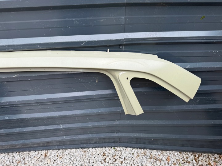 SKODA RAPID 5JJ 12-19R POTEAU GAUCHE SEUIL BRODERIE SEUIL GAUCHE CÔTÉ NOUVEAU