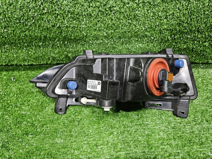 PHARE PROJECTEUR DROIT AVANT SKODA SCALA 19- 657941700