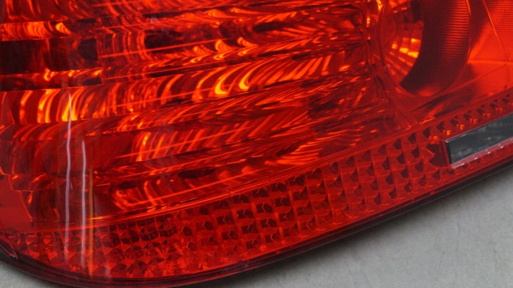 PHARE GAUCHE ARRIÈRE GAUCHE ARRIÈRE BMW E60 6910767