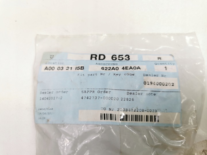 NISSAN OE 622A0-4EA0A BOUCHON REVÊTEMENT PARE-CHOCS CROCHET