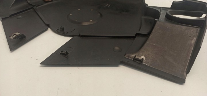 MERCEDES W211 PROTECTION MOTEUR A1130101367
