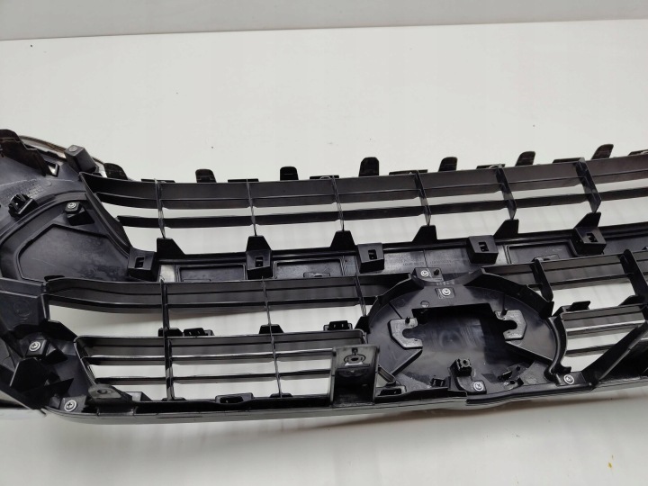 TOYOTA HILUX VIII LIFT GRILLE CALANDRE RADIATEUR 531000KK21