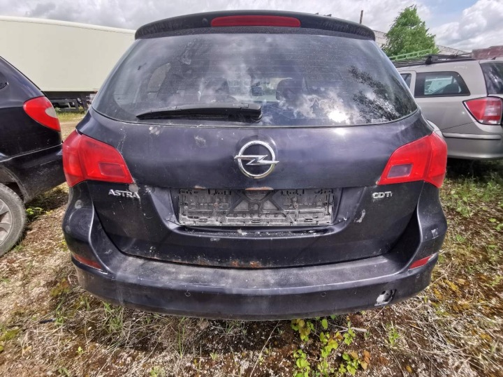 OPEL ASTRA TUYAU ÉCHANGEUR D'AIR DE SURALIMENTATION 2010 1.7L