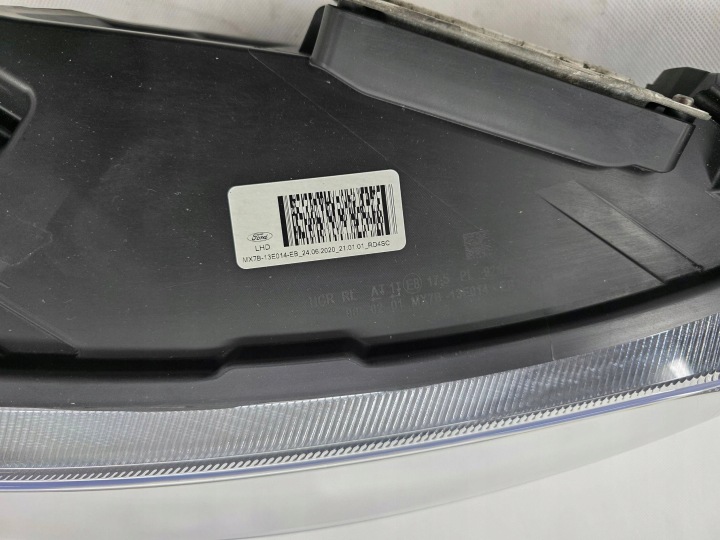 FORD FOCUS MK IV 4 2018+ PHARE AVANT DROITE COMPLET LED EUROPE MX7B-13E014-EB
