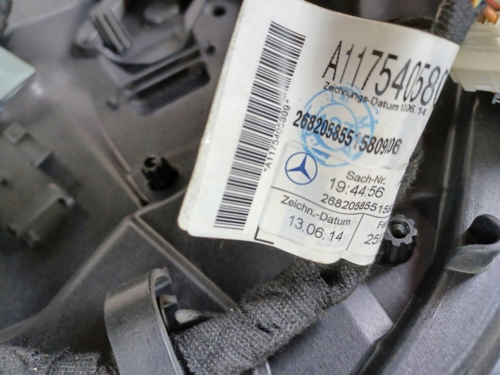 MERCEDES CLA W117 117 PORTES GAUCHE ARRIÈRE ARRIÈRE 650 A1177320110