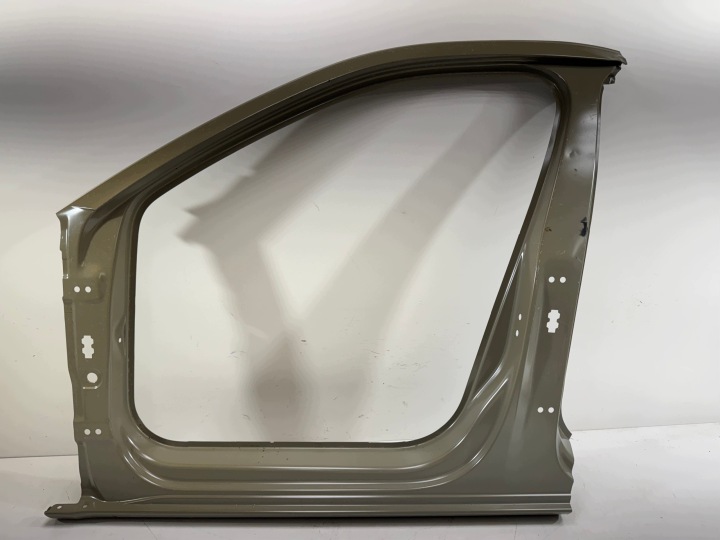 SEUIL POTEAU A B GAUCHE SKODA SUPERB 3 III 3V0 15-