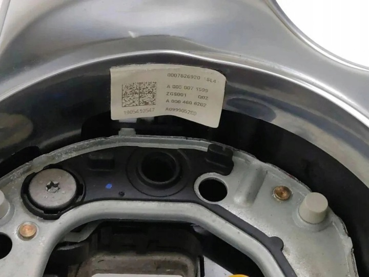 VOLANT MERCEDES-BENZ E (W211) A099905200 2.0L 2019