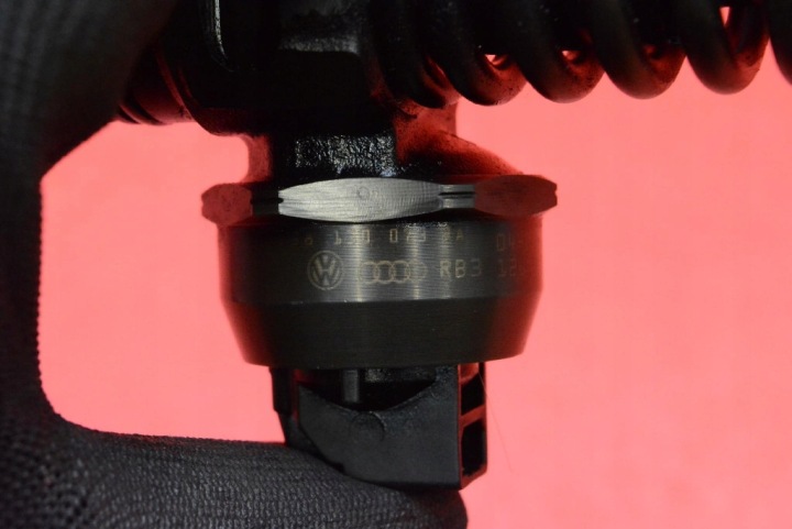 INJECTEUR INJECTEUR DE POMPE 038130073BA 0414720216 AUDI A4 B6 1.9 TDI 130 KM 00-05