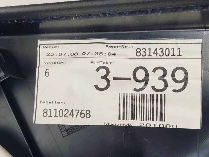 COLLECTEUR GARNITURE PORTES DROIT AVANT AUDI A4 B8 2.0 TDI 8K2867106