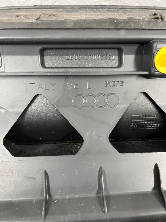 AUDI Q8 SQ8 S-LINE MOULURE SUR PORTES GAUCHE AVANT AVANT 4M8853959D