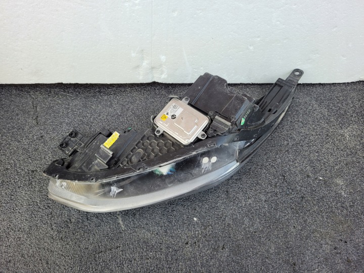 PHARE DROITE AVANT AVANT XÉNON LED EUROPE 92102-F1110 KIA SPORTAGE 4 IV