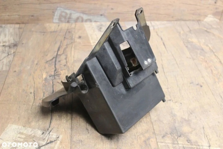 BOÎTE BATTERIE SUZUKI VL800 C50 VOLUSIA