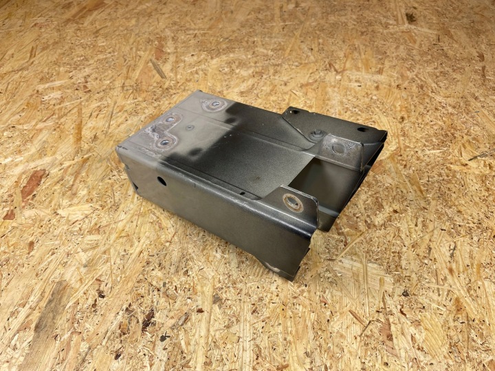 ZONES DE DÉFORMATION FIXATION POUTRES AVANT GAUCHE VOLVO XC60 II 31420536 2017-