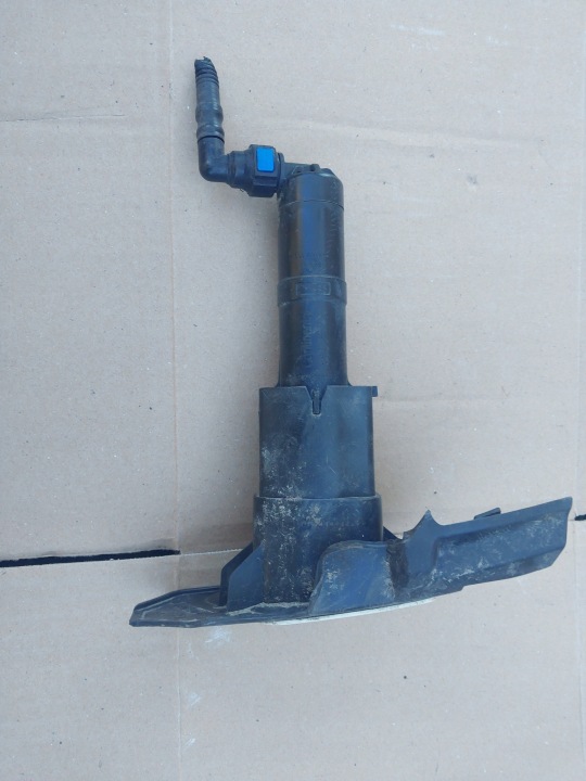 LAVE-GLACE PHARES VW TOURAN III 5TA955103A