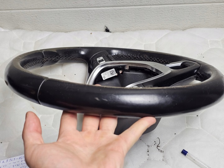 VOLANT MULTIFONCTION CUIR VW AMAROK TRANSPORTER T6 7E0419091AB