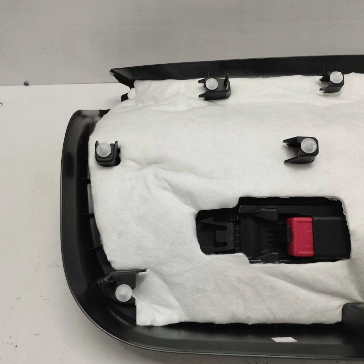 2023 BMW I4 GARNITURE COUVERCLES DE COFFRE COUVERCLES DE COFFRE 7487589