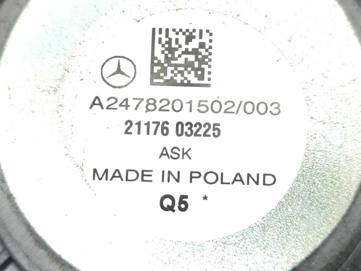 MERCEDES-BENZ EQA 2022 HAUT-PARLEURS